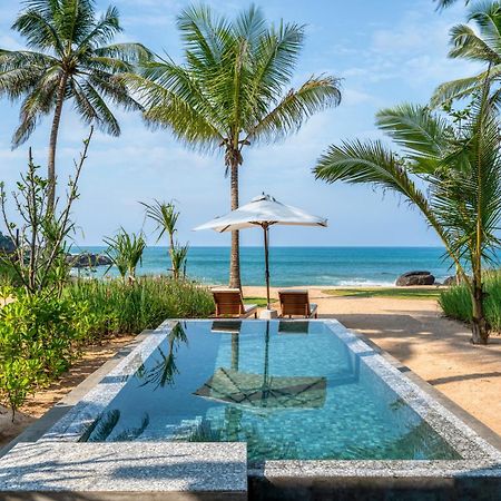 Ahu Bay Hotel Ahungalla Bagian luar foto