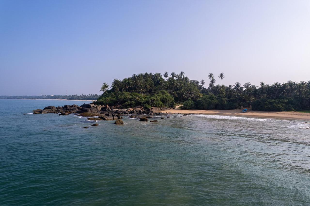 Ahu Bay Hotel Ahungalla Bagian luar foto