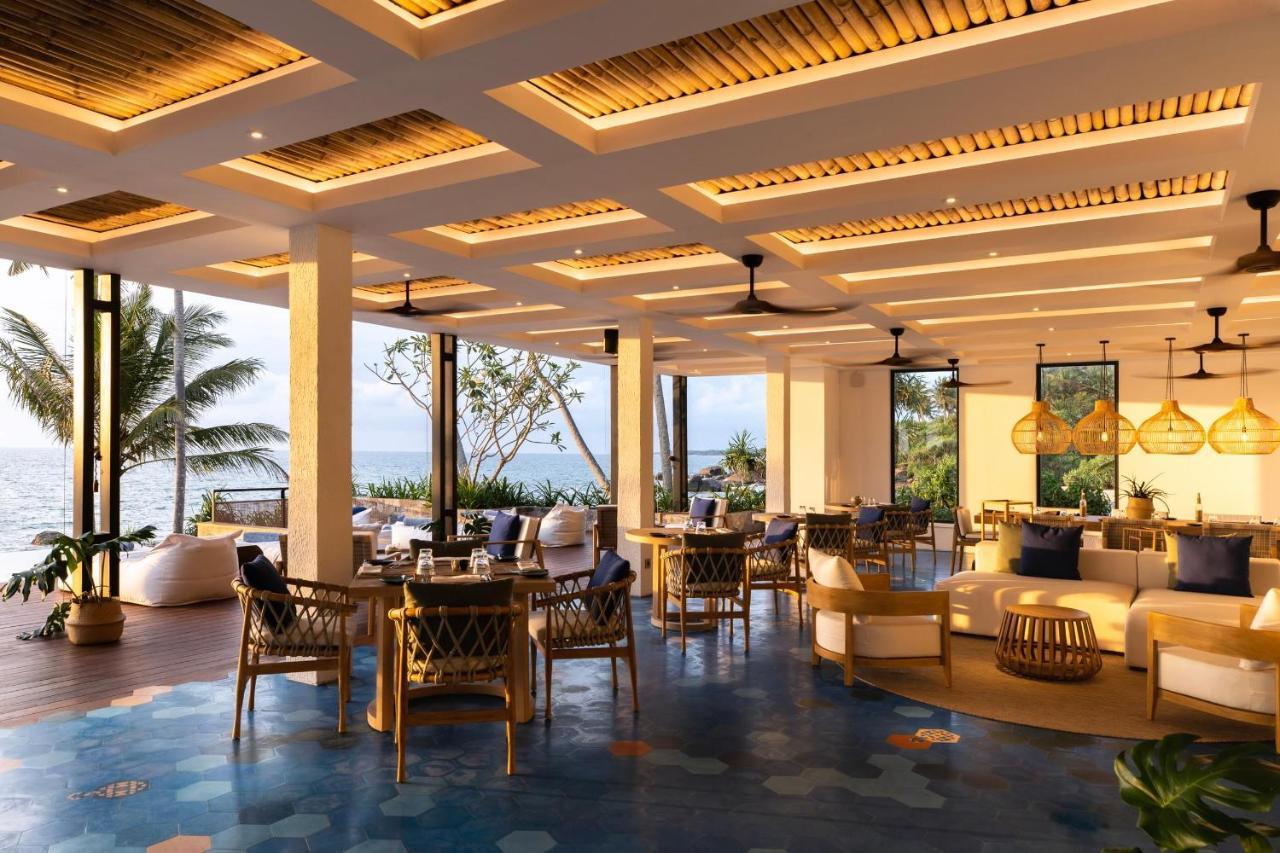 Ahu Bay Hotel Ahungalla Bagian luar foto