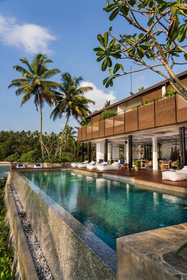 Ahu Bay Hotel Ahungalla Bagian luar foto
